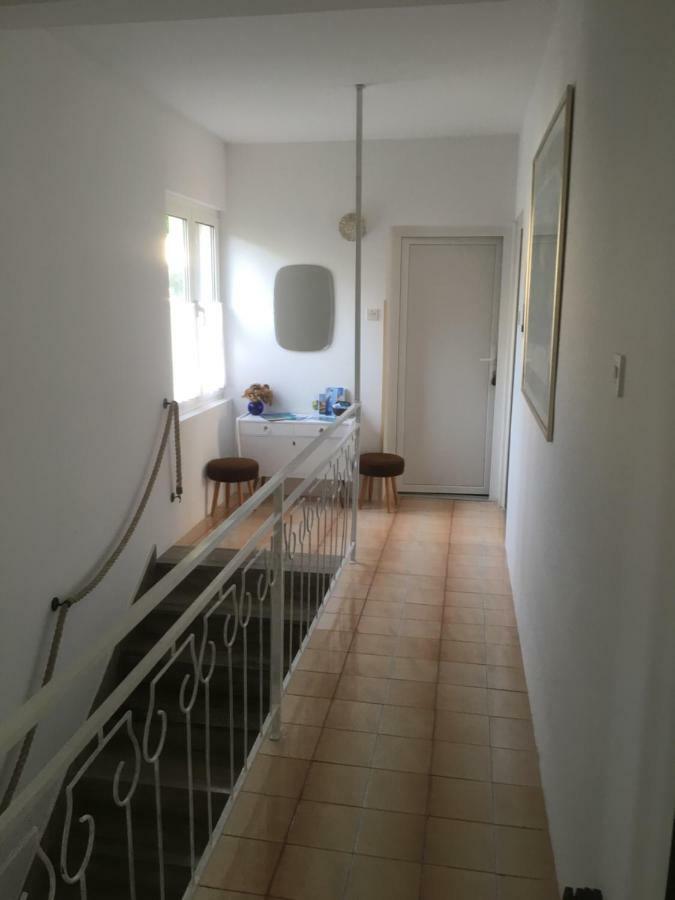 Guesthouse Antonija Veli Losinj Exterior photo